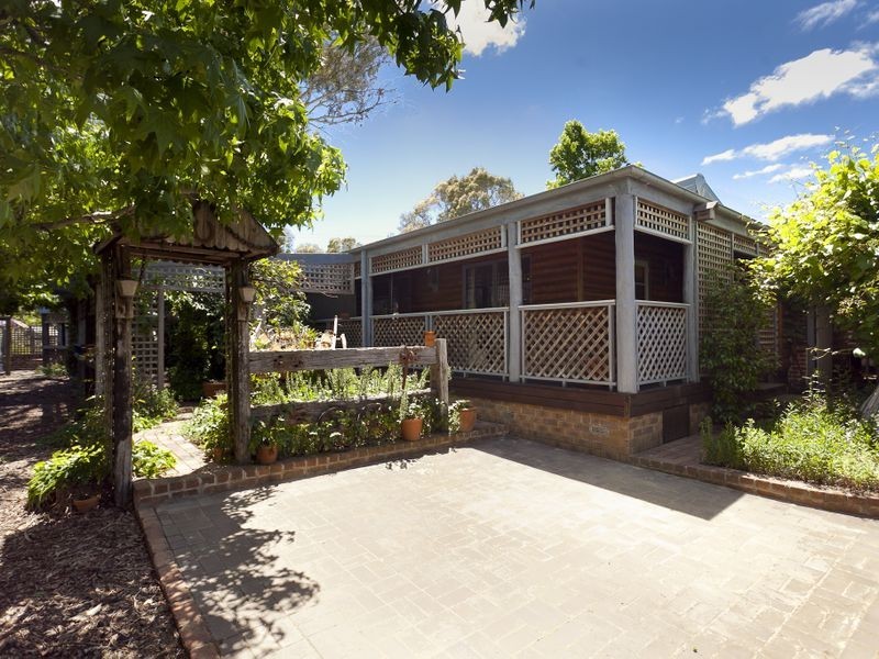 13 Barangaroo Street, Chisholm ACT 2905