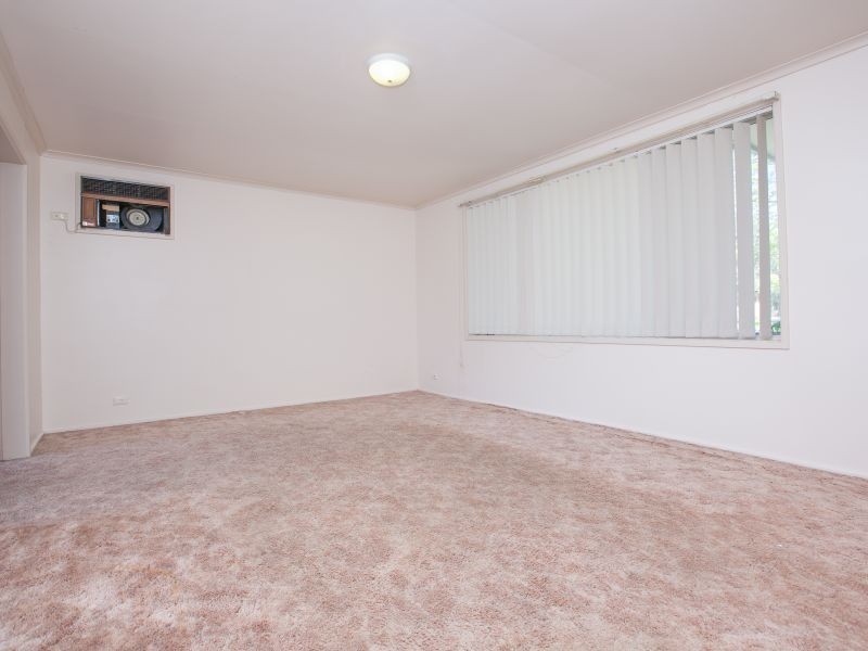 2 Dinnison Circuit, Kambah ACT 2902