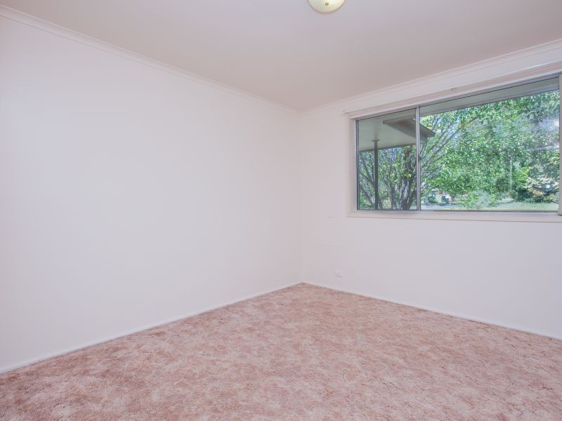 2 Dinnison Circuit, Kambah ACT 2902