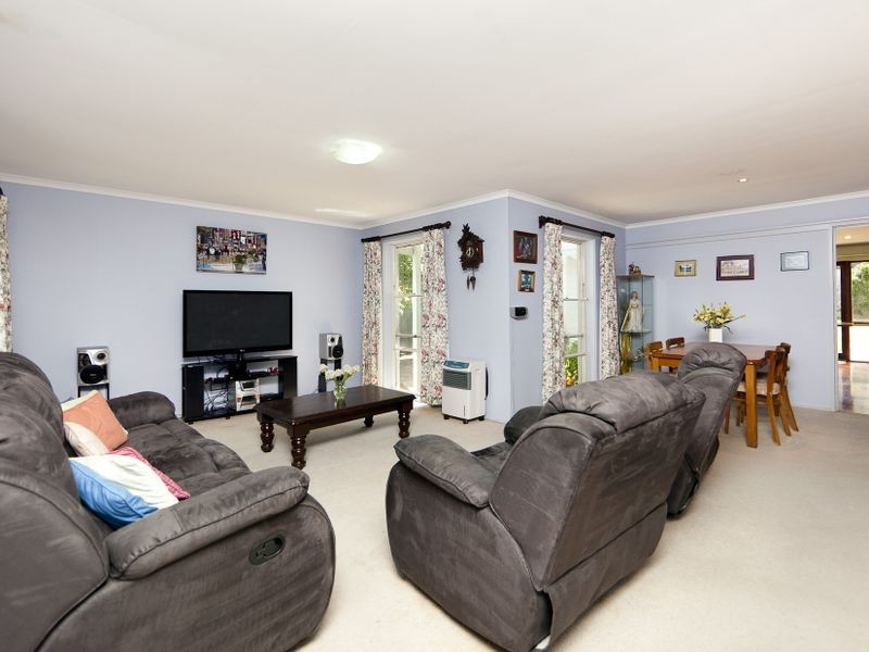 5 McDowall Place, Kambah ACT 2902