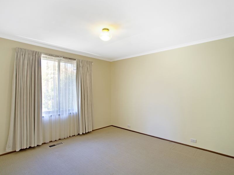 55 Harricks Crescent, Monash ACT 2904