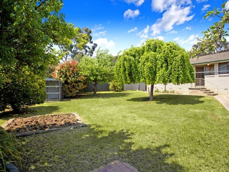 55 Harricks Crescent, Monash ACT 2904