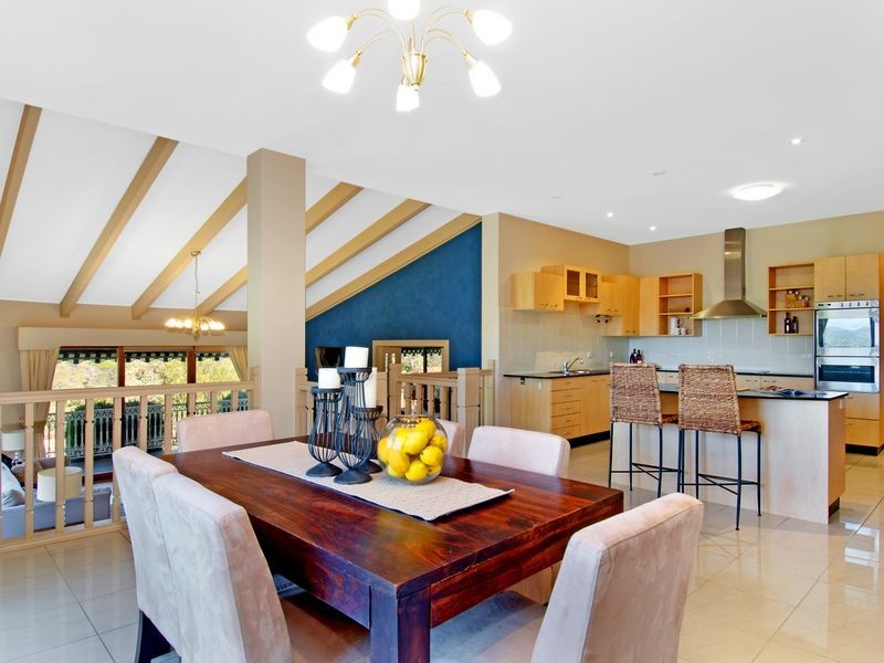 2 Rawlings Place, Fadden ACT 2904