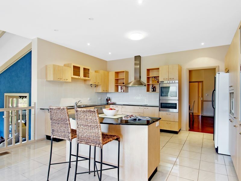2 Rawlings Place, Fadden ACT 2904