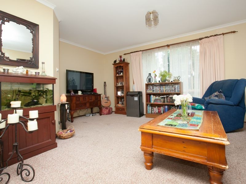 56 House Circuit, Banks ACT 2906