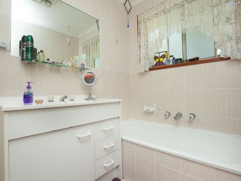 56 House Circuit, Banks ACT 2906