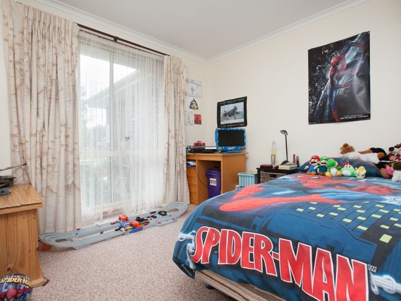 56 House Circuit, Banks ACT 2906