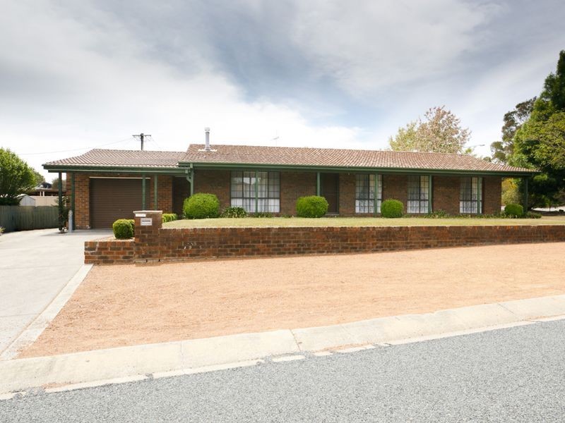 10 Newman Morris Circuit, Oxley ACT 2903