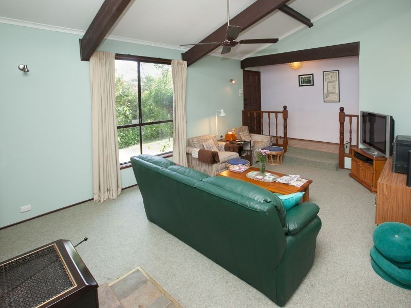 33 Coningham Street, Gowrie ACT 2904