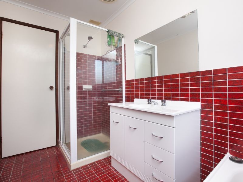 33 Coningham Street, Gowrie ACT 2904