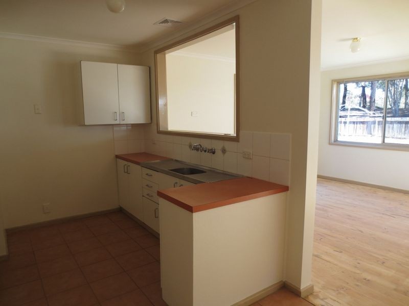 7 Staughton Place, Wanniassa ACT 2903