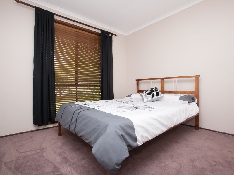 1 Fullerton Crescent, Richardson ACT 2905