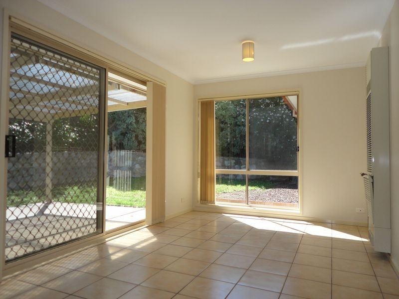 94 Charterisville Street, Conder ACT 2906