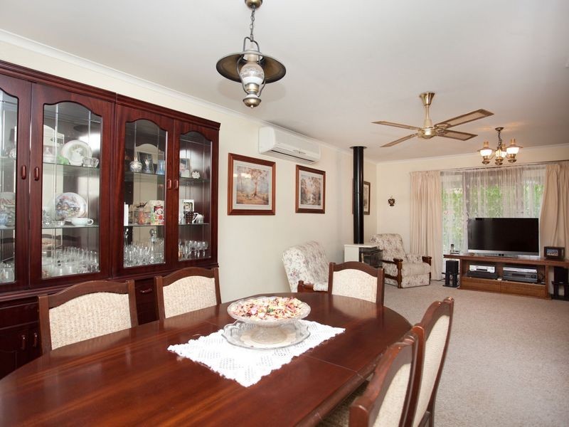 2 Bulcock Place, Fadden ACT 2904