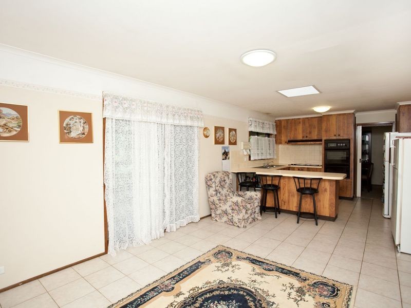 2 Bulcock Place, Fadden ACT 2904