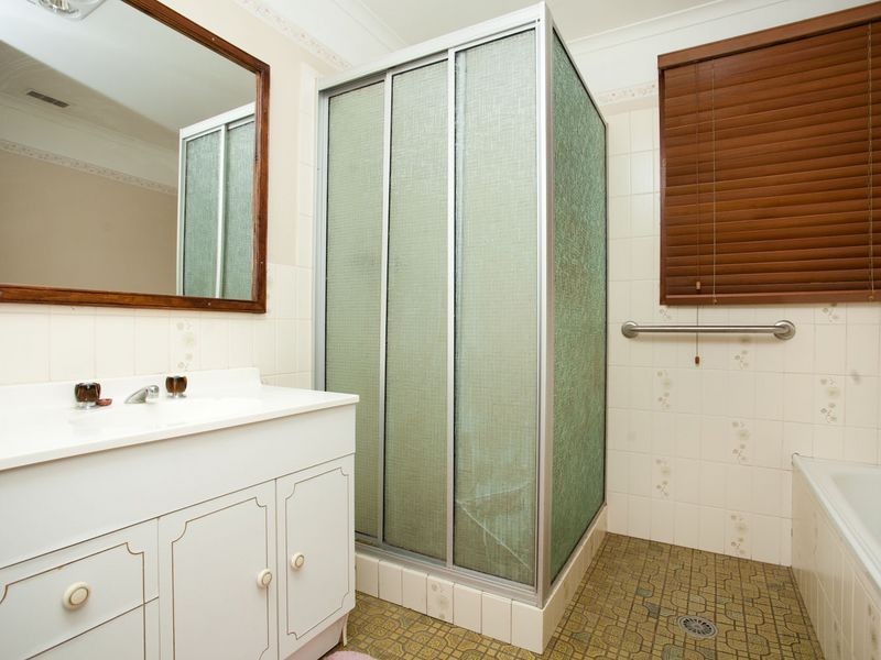 2 Bulcock Place, Fadden ACT 2904