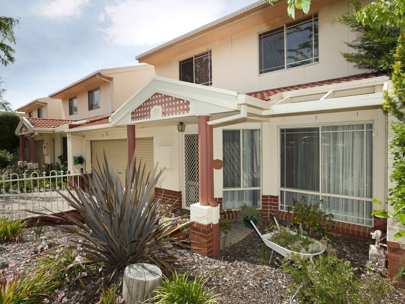 26 Tenison Woods Circuit, Bonython ACT 2905