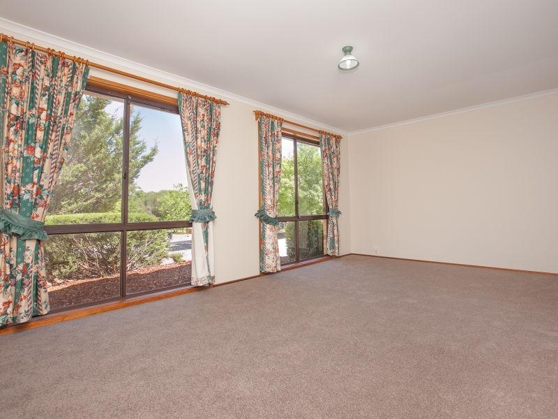 52 Tewksbury Crescent, Theodore ACT 2905