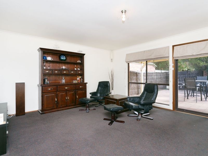 8/17 Pinkerton Circuit, Kambah ACT 2902