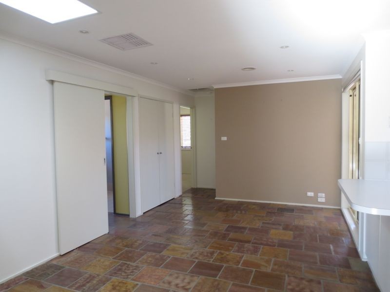 9 Bastow Circuit, Banks ACT 2906