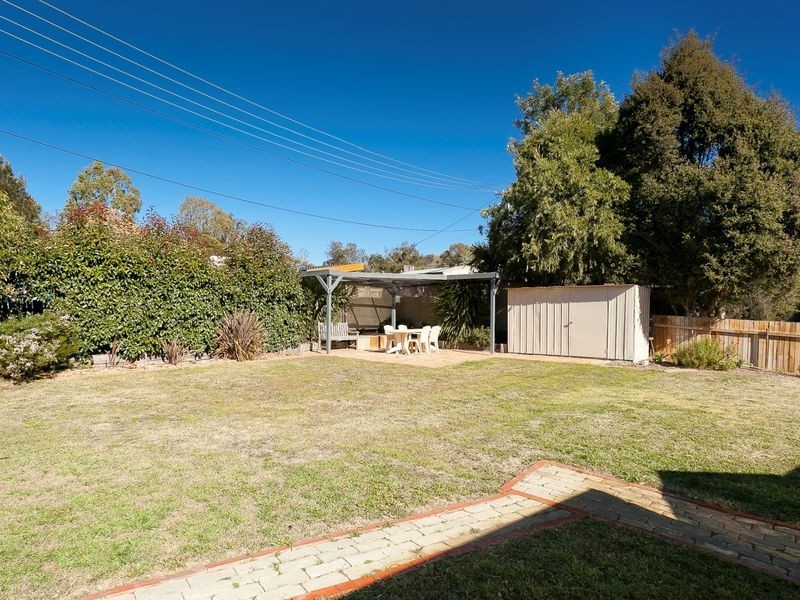 8 Lyall Crescent, Kambah ACT 2902