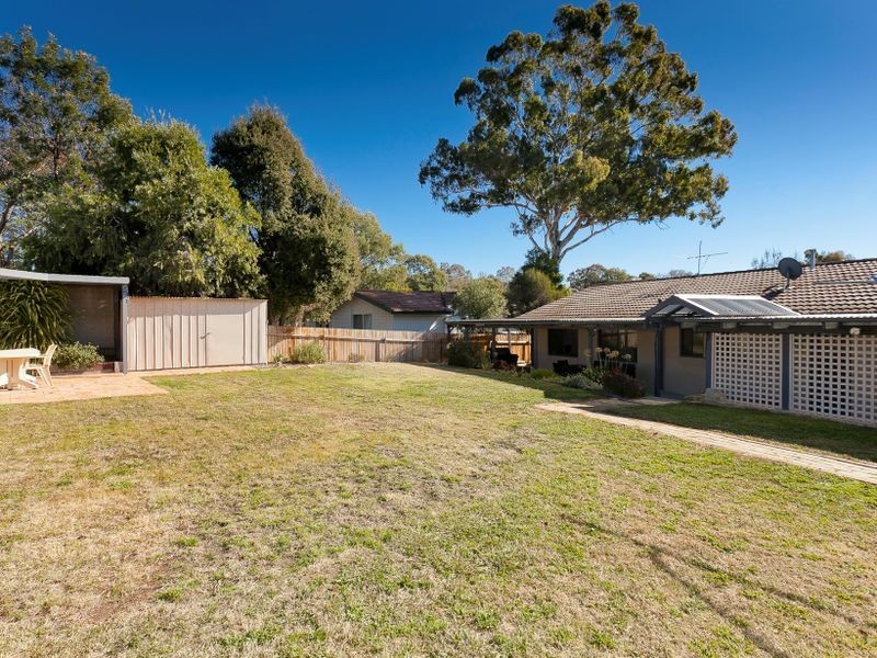 8 Lyall Crescent, Kambah ACT 2902