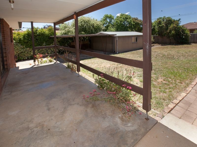 31 Illingworth Street, Wanniassa ACT 2903