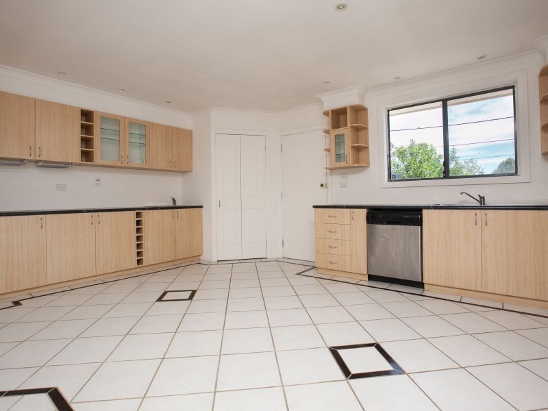 4 Bage Place, Mawson ACT 2607