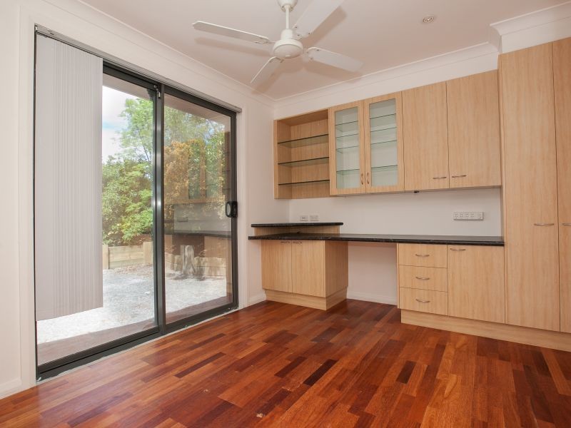 4 Bage Place, Mawson ACT 2607