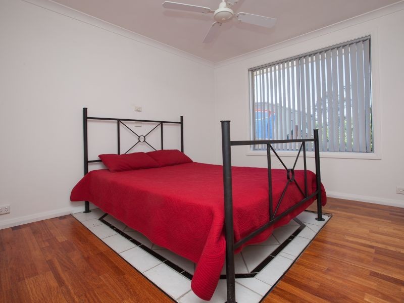 4 Bage Place, Mawson ACT 2607