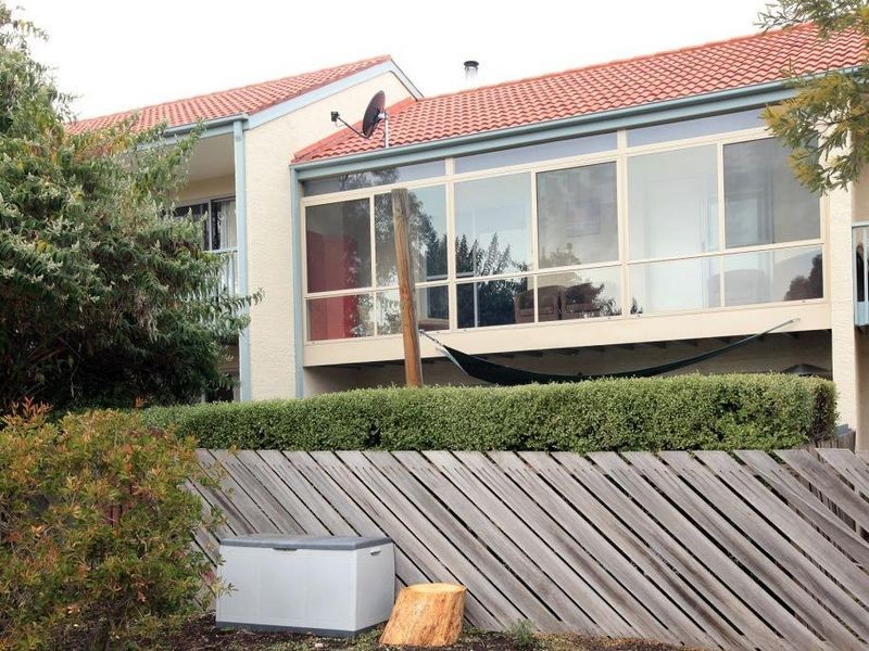 5 Dods Place, Greenway ACT 2900
