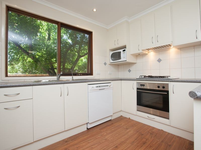 27 McBryde Crescent, Wanniassa ACT 2903