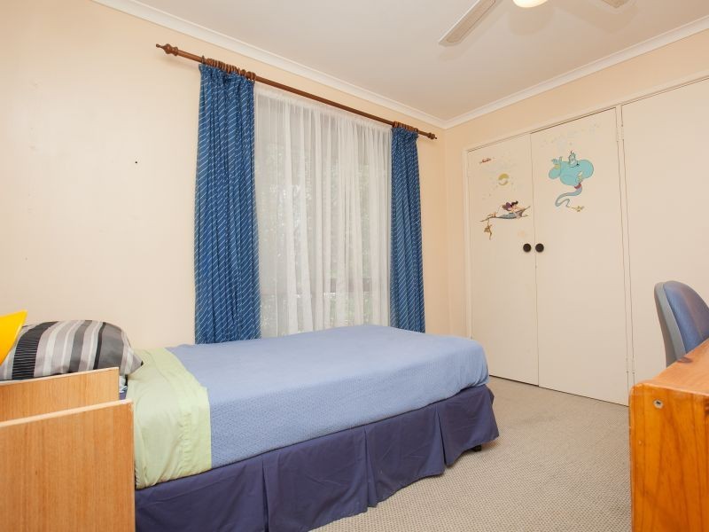 27 McBryde Crescent, Wanniassa ACT 2903