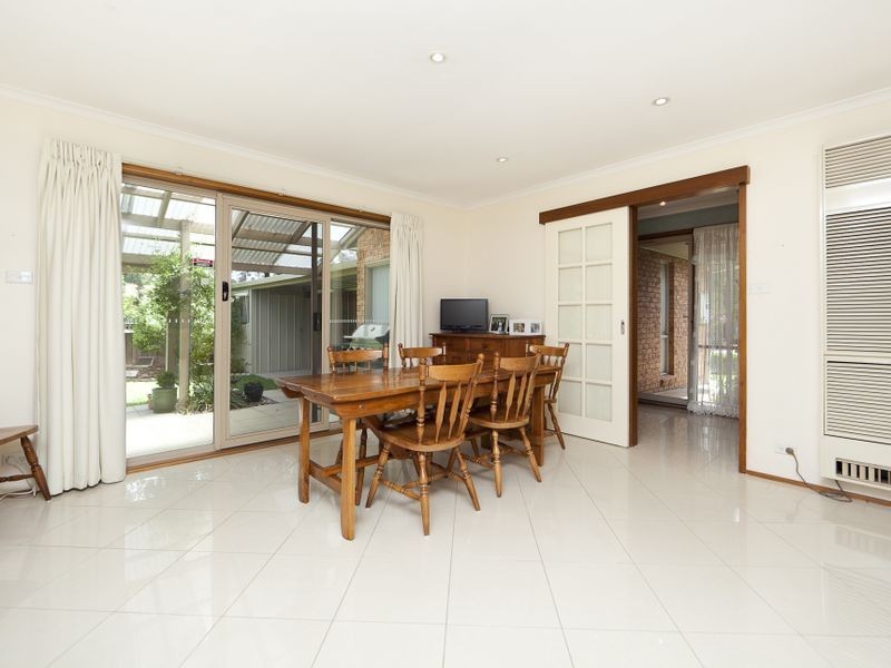 11 Hickson Place, Monash ACT 2904