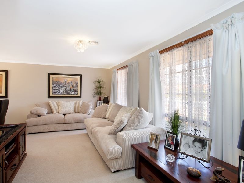 32 Fred Lane Crescent, Gordon ACT 2906