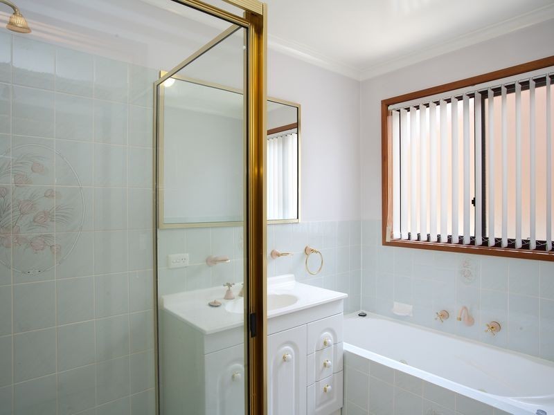 32 Fred Lane Crescent, Gordon ACT 2906