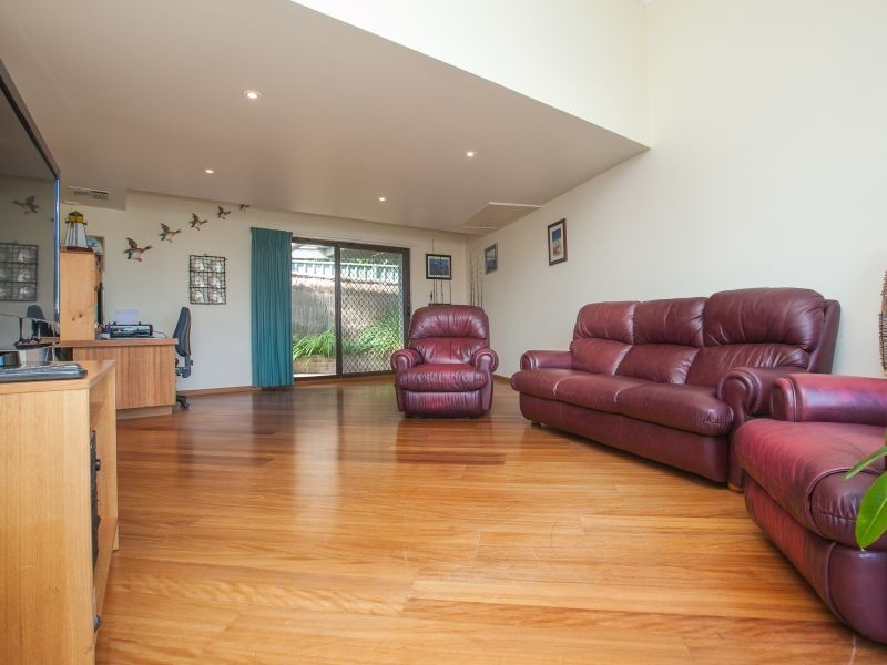 4 Latchford Crescent, Theodore ACT 2905