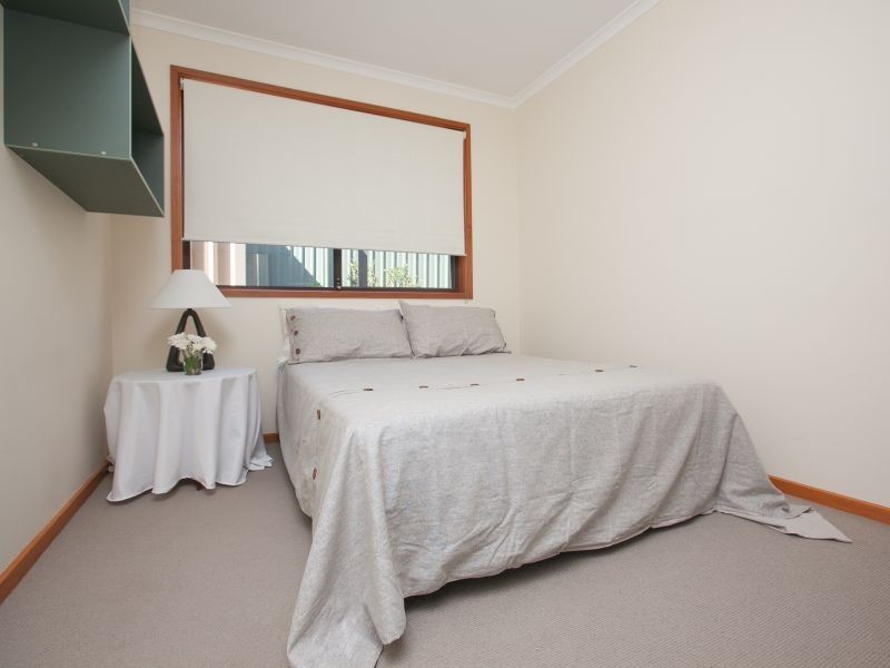 4 Latchford Crescent, Theodore ACT 2905