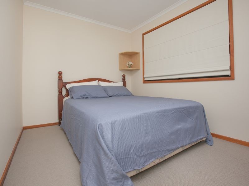 4 Latchford Crescent, Theodore ACT 2905