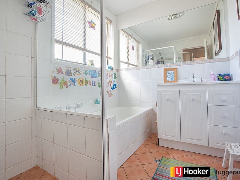 6 Lazarus Place, Wanniassa ACT 2903