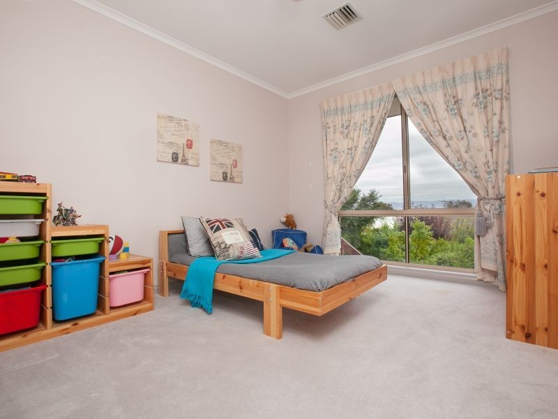 3 Hoy Place, Isaacs ACT 2607