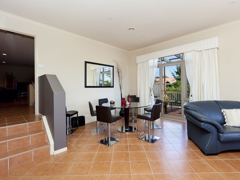 4 Mibus Place, Calwell ACT 2905