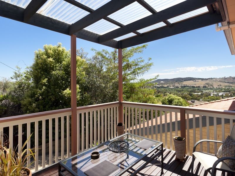 4 Mibus Place, Calwell ACT 2905