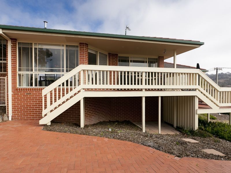 30 Goldfinch Circuit, Theodore ACT 2905