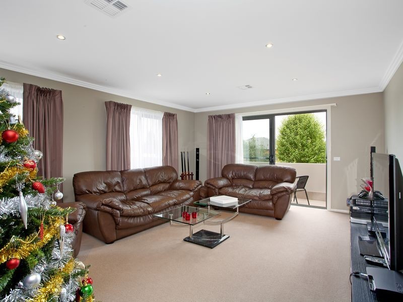 6 Shylie Rymill Street, Bonython ACT 2905