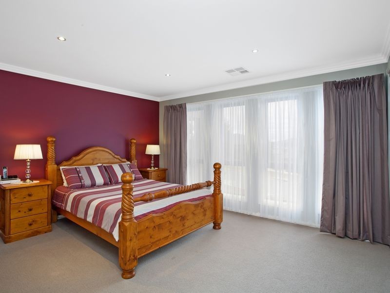 6 Shylie Rymill Street, Bonython ACT 2905