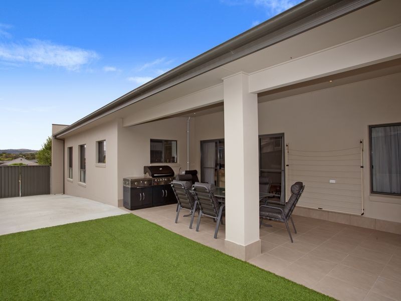 6 Shylie Rymill Street, Bonython ACT 2905
