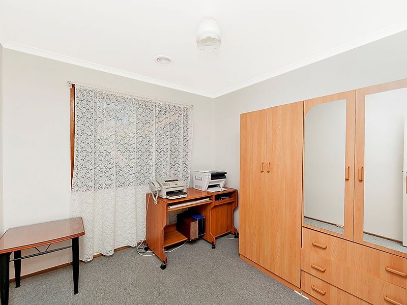 16/27 Cromwell Circuit, Isabella Plains ACT 2905