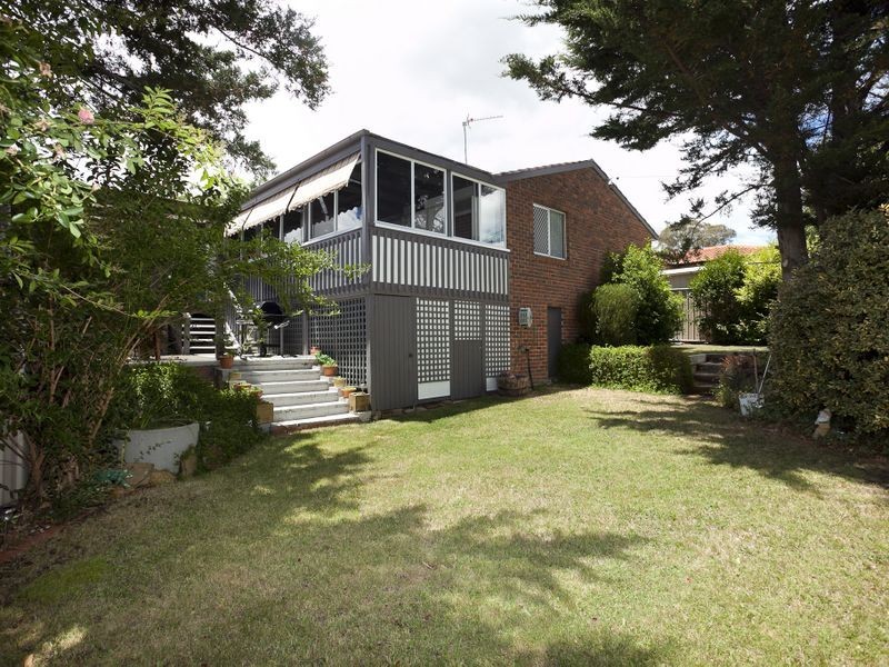 11 Girdlestone Crescent, Calwell ACT 2905