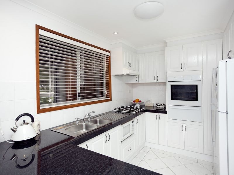 11 Girdlestone Crescent, Calwell ACT 2905